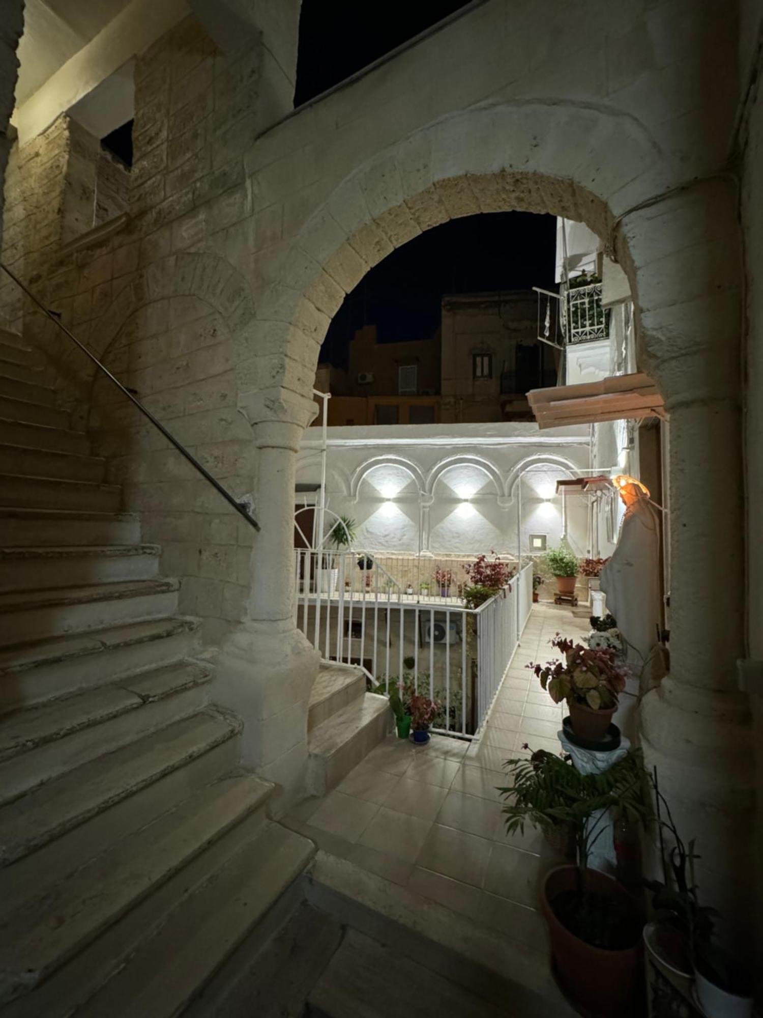 Onny'S House Bed & Breakfast Bari Bagian luar foto