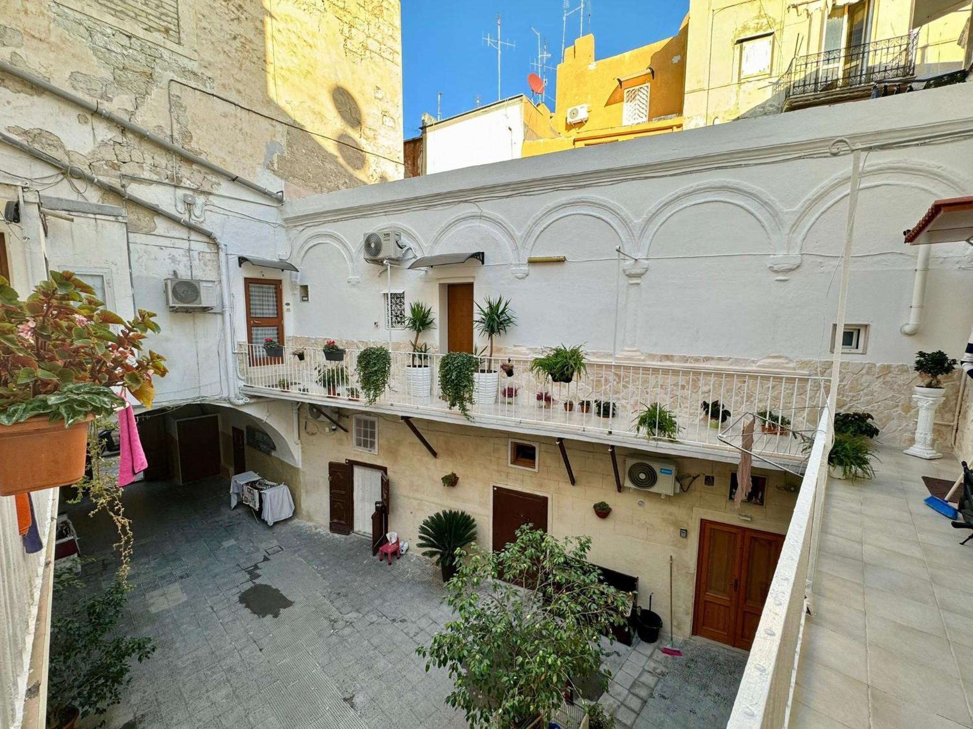 Onny'S House Bed & Breakfast Bari Bagian luar foto
